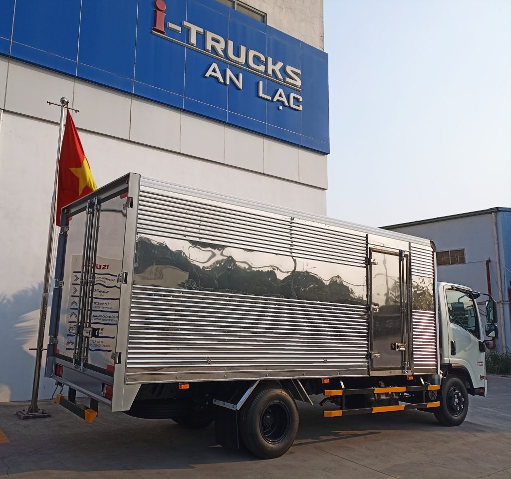Xe tải Isuzu 3.5 Tấn thùng kín